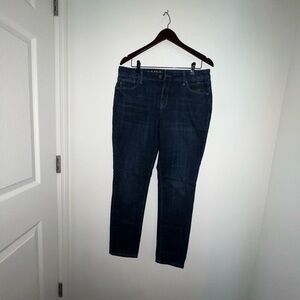 Laurie Felt Classic Denim Girlfriend Jeans in Dark Wash